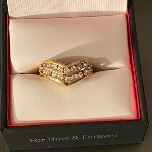 V Shaped Diamond Band